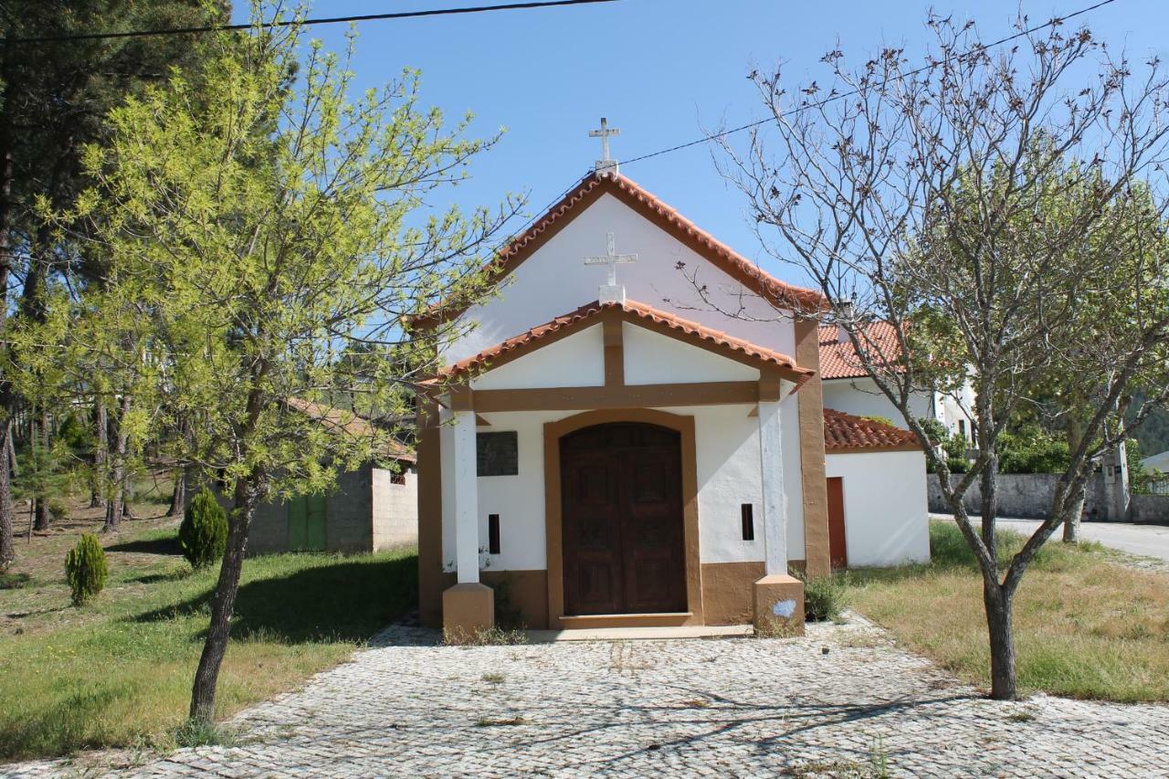 Villa Casa Da Sobreira Sobral de Sao Miguel Esterno foto